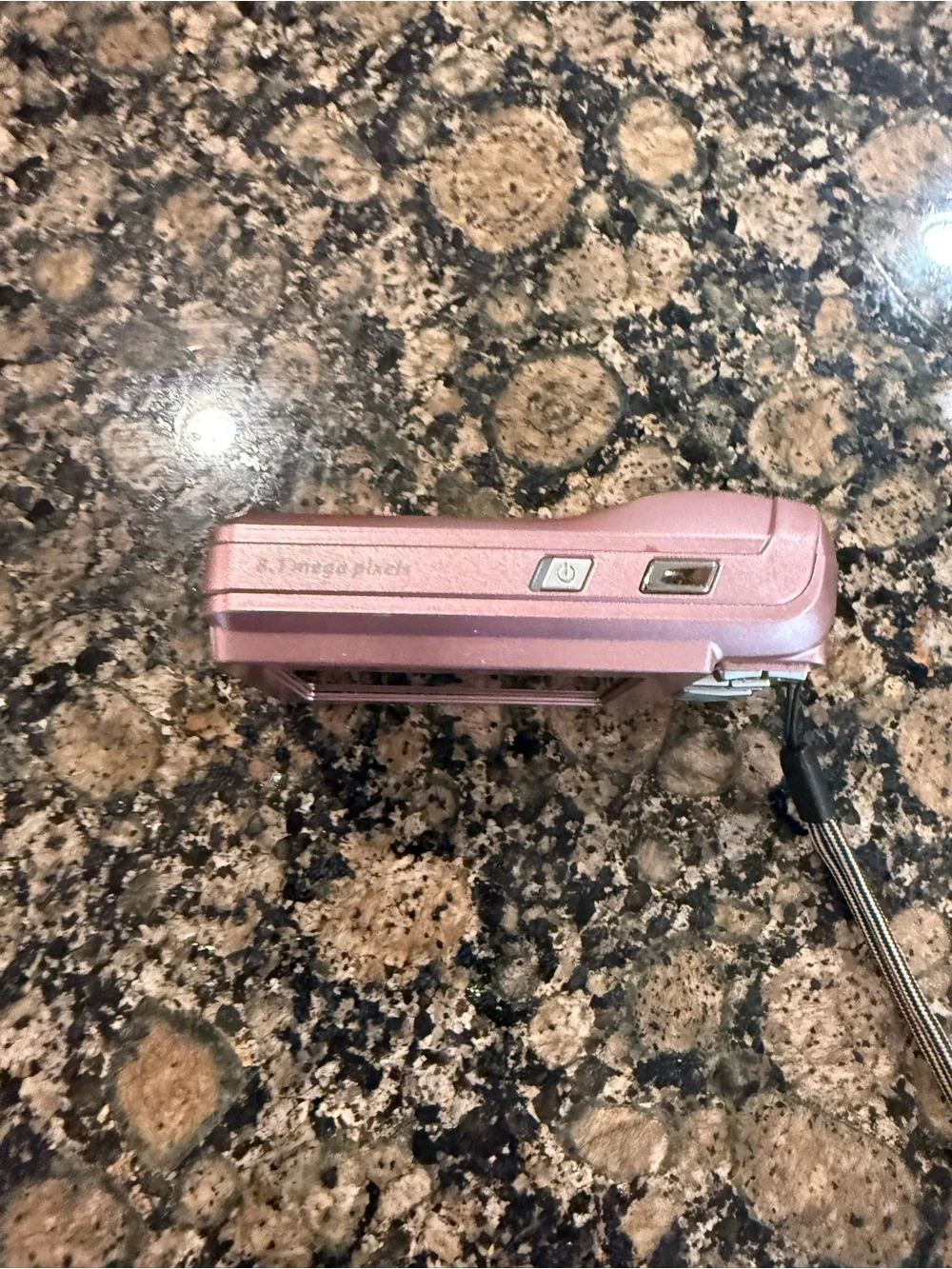 Sanyo VPC-S880P Digital Camera 8.1MP 3X Optical Zoom Pink